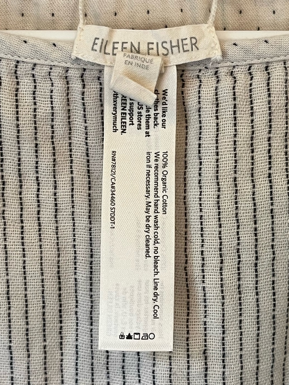 Eileen Fisher Cream Short Sleeve Shirt Quilted Hem with Thin Black Pinstripes - Picture 4 of 5